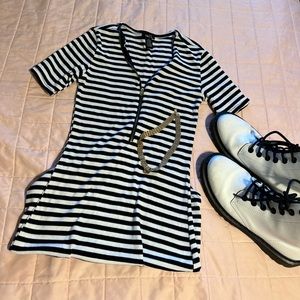 💛Rue 21 Striped Dress 🖤